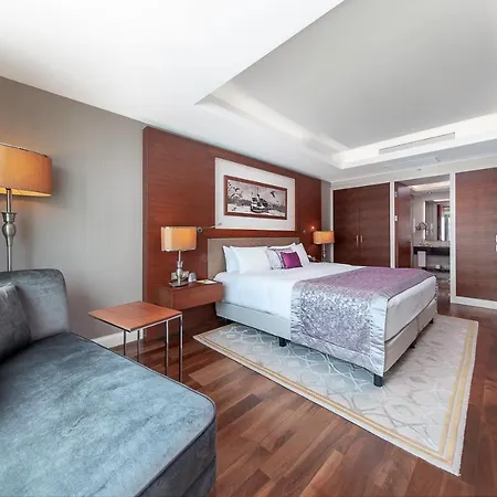 Dedeman Bostanci & Convention Center Hotel