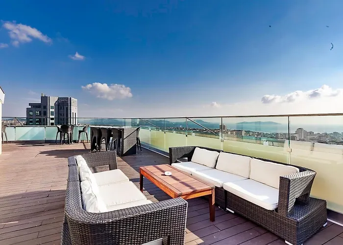 데데만 보스탄시 호텔&컨벤션 센터 호텔 5*