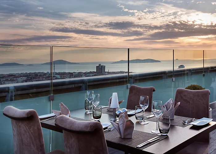 호텔 데데만 보스탄시 호텔&컨벤션 센터 이스탄불