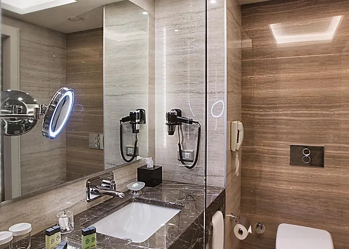 호텔 데데만 보스탄시 호텔&컨벤션 센터 5*