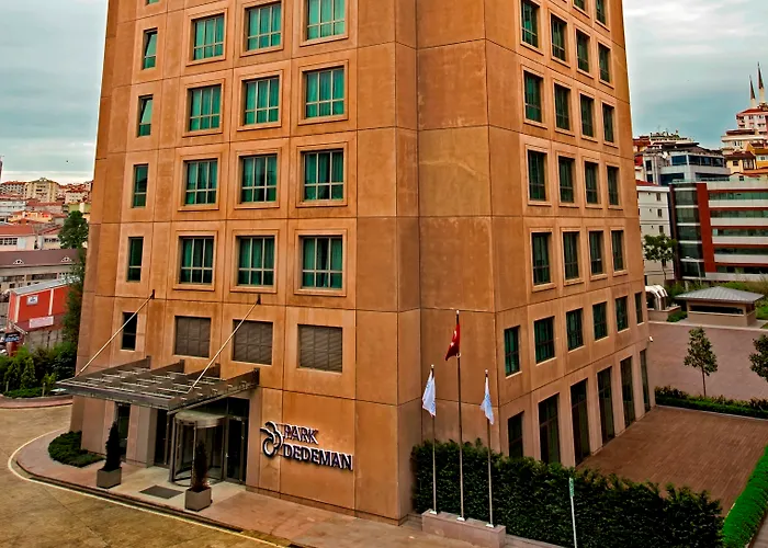 데데만 보스탄시 호텔&컨벤션 센터 호텔