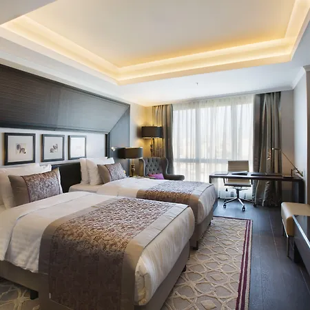 Отель Dedeman Bostanci & Convention Center 5*