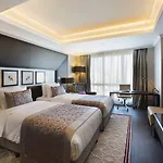 Hotel Dedeman Bostanci & Convention Center 5*